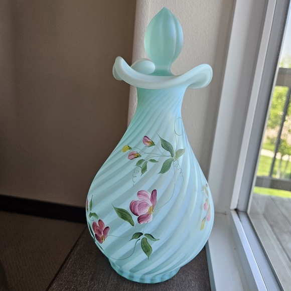 Fenton Sea Mist Green Decanter With Stopper Hand Painted Signed Rare Vtg - Picture 6 of 14